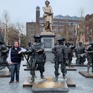 Meet your Posher, Chris